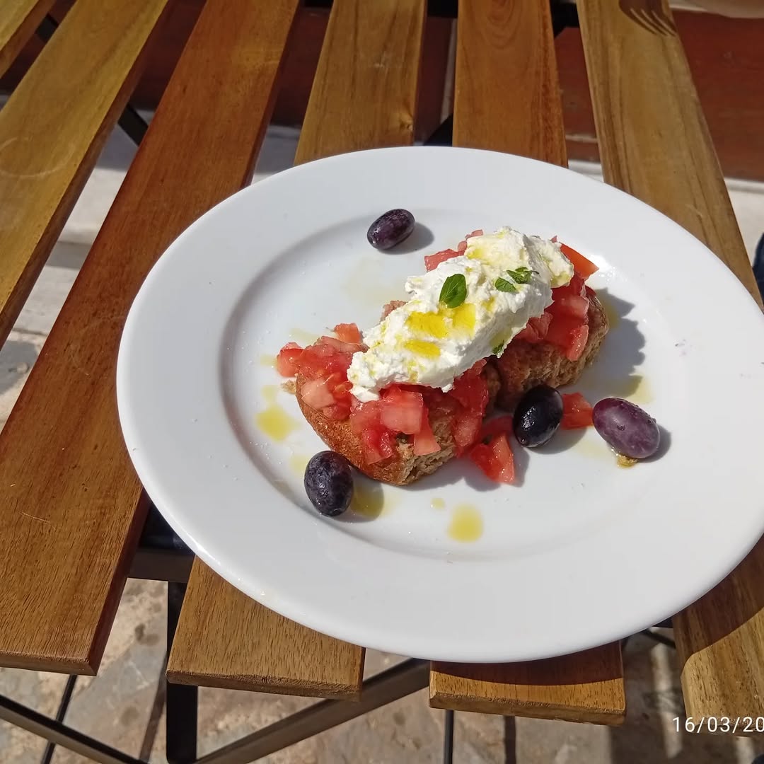 Greek dakos at Marni Breakfast Ikaria